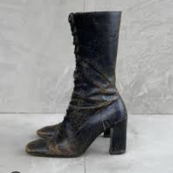 Miu miu brown crackled leather lace up boot 39 - Picture 1 of 13